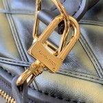 louis-vuitton-alma-bb–M23576_PM1_Worn_view