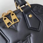 louis-vuitton-alma-bb-bubblegram-leather-handbags–M59793_PM2_Front_view