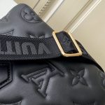 louis-vuitton-alma-bb-bubblegram-leather-handbags–M59793_PM2_Front_view