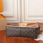 louis-vuitton-dauphine-soft-gm-monogram-canvas-handbags–M47149_PM2_Front_view