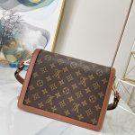 louis-vuitton-dauphine-mm-bag-other-monogram-canvas-handbags–M45958_PM2_Front_view