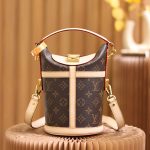 louis-vuitton-duffle-bag-monogram-canvas-handbags–M43587_PM2_Front_view