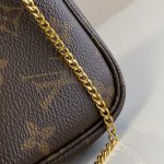 louis-vuitton–M58009_PM2_Front_view