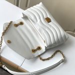 m58549_louis_vuitton_new_wave_chain_bag_mm_f