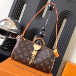 louis-vuitton-pochette-tirette–M12859_PM2_Front_view