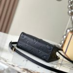 louis-vuitton-onthego-bb-monogram-empreinte-leather-handbags–M46993_PM2_Front_view