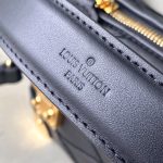 louis-vuitton-side-trunk-pm-malletage-leather-handbags–M83030_PM2_Front_view