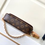 louis-vuitton-wallet-on-chain-ivy–M81911_PM2_Front_view