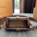 louis-vuitton-papillon-trunk–M57835_PM1_Worn_view