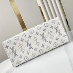 louis-vuitton-onthego-mm–M24708_PM2_Front_view