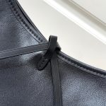 louis-vuitton-carryall-mm–M25143_PM1_Side_view