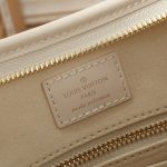 louis-vuitton-carryall-pm–M24652_PM2_Front_view