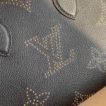 louis-vuitton-onthego-pm–M46733_PM1_Back_view