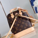 louis-vuitton-alma-backpack-monogram-canvas-handbags–M47132_PM2_Front_view