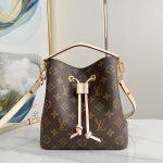 louis-vuitton-néonoé-bb-monogram-canvas-handbags–M46581_PM2_Front_view