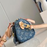 louis-vuitton-nano-speedy–M82950_PM1_Cropped_worn_view