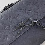 louis-vuitton-steamer-messenger-monogram-taurillon-leather-lg-g90-bags–M23742_PM2_Front_view