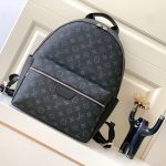 louis-vuitton-discovery-backpack-pm-monogram-eclipse-bags–M22558_PM2_Front_view