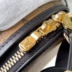 louis-vuitton-mini-boite-chapeau–M68276_PM1_Other_view