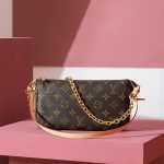 louis-vuitton-pochette-accessoires–M82766_PM2_Front_view