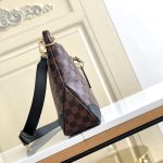 louis-vuitton-odeon-mm–N50062_PM2_Front_view