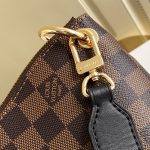 louis-vuitton-odeon-mm–N50062_PM2_Front_view