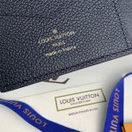 louis-vuitton-passport-cover–M63914_PM2_Front_view