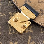 louis-vuitton-camera-box–M82465_PM1_Cropped_worn_view