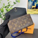 louis-vuitton-sarah-wallet-other-monogram-canvas-wallets-and-small-leather-goods–M80726_PM2_Front_view