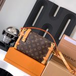 louis-vuitton-side-trunk-mm–M46358_PM2_Front_view