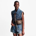 louis-vuitton-mini-bumbag–M82335_PM2_Front_view