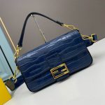 fendi-baguette-crocodile-blue-1.jpg