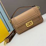 fendi-baguette-stitching-leather-apricot-1.jpg