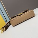 fendi-baguette-stitching-leather-apricot-1.jpg