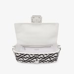 fendi-baguettebag-ffcanvas-blackwhite-1.jpg