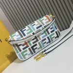 fendi-baguettebag-ffcanvas-multiwhite-1.jpg