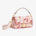 fendi-baguettebag-ffcanvas-pinkred-1.jpg