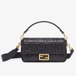 fendi-baguettebag-ffnapper-black-1.jpg