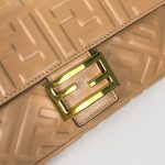 fendi-baguettebag-ffnapper-brown-1.jpg