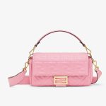 fendi-baguettebag-ffnapper-pink-1.jpg