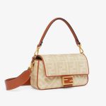 fendi-baguettebag-ffstraw-beige-1.jpg