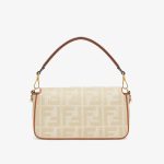 fendi-baguettebag-ffstraw-beige-1.jpg