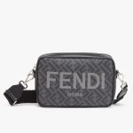 fendi-compactcameracase-roma-fffabric-black-1.jpg