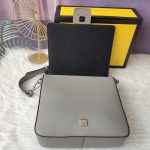 fendi-medium-baguette-messenger-cuoioromanoleather-grey-1.jpg