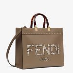 fendi-medium-sunshineshopperbag-pythonroma-calf-grey-1.jpg