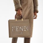 fendi-medium-sunshineshopperbag-pythonroma-calf-grey-1.jpg