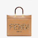 fendi-medium-sunshineshopperbag-pythonroma-calf-khaki-1.jpg