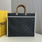 fendi-medium-sunshineshopperbag-roma-fendidenim-black-1.jpg