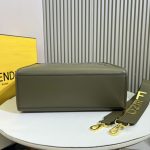 fendi-medium-sunshineshopperbag-romacalf-green-1.jpg