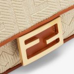 fendi-mini-baguettebag-ffstraw-beige-1.jpg